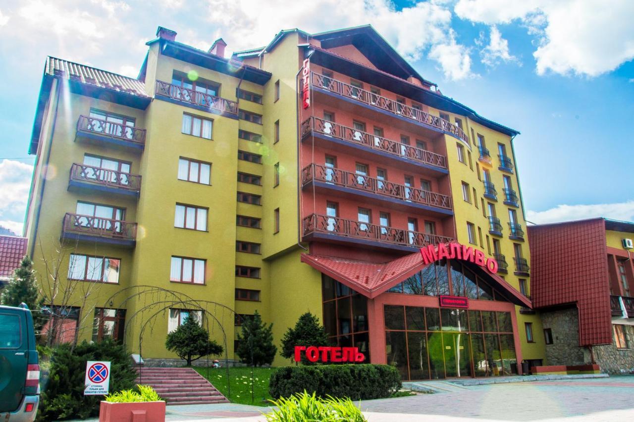 Malyvo Hotel Dilyatyn Exterior foto